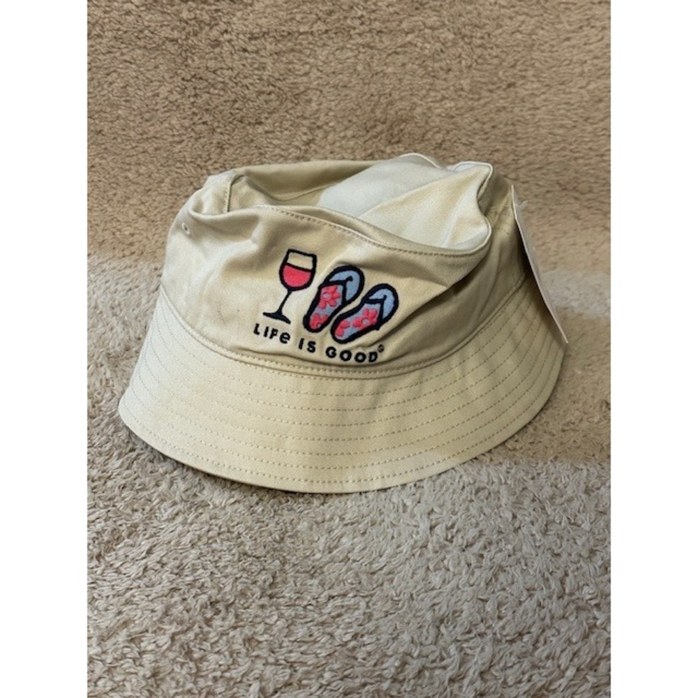 Life is Good Classic Bucket Hat Bone White Cotton Flip Flops Wine OS NWT